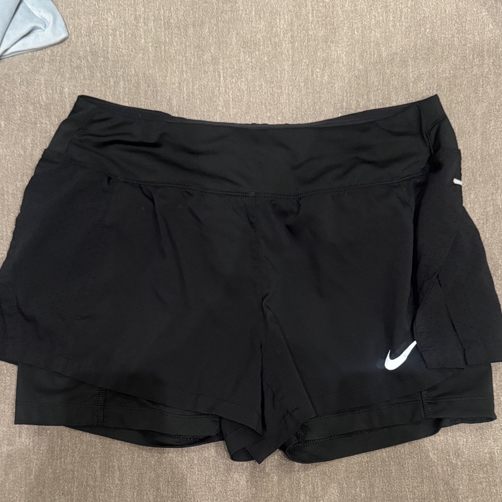 Nike Women's Athletic Shorts - Black